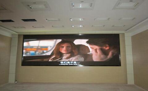 室內全彩屏p3和p5有何區別